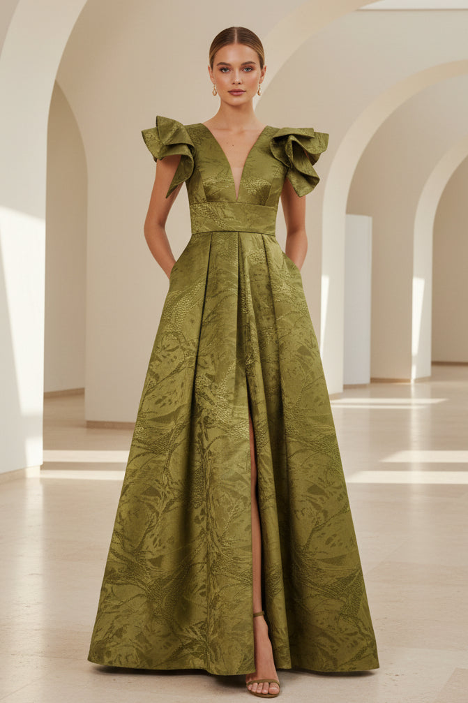 Vestido de noche acampanado de jacquard con mangas con volantes