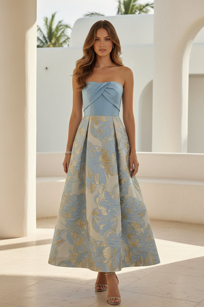 Vestido palabra de honor de jacquard con corte A y largo de té