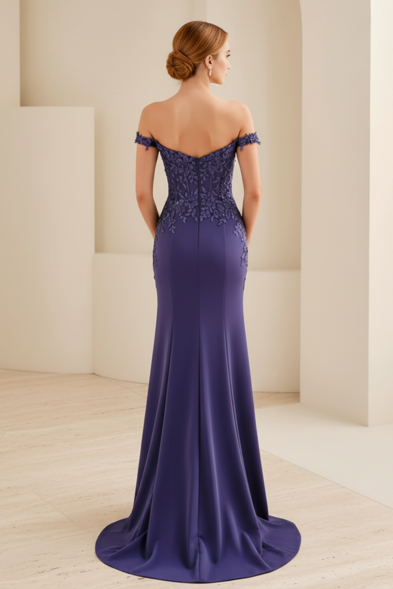 Vestido de cola de sirena con hombros descubiertos y flores 3D