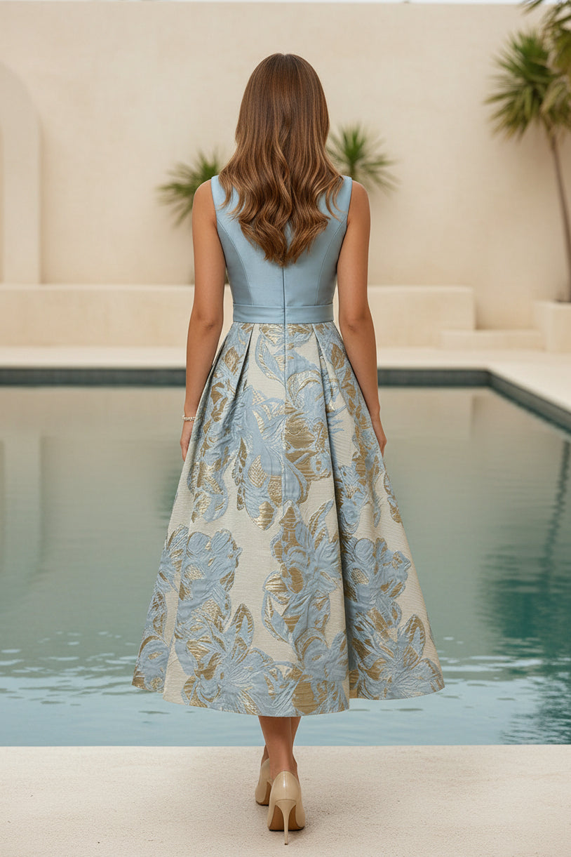 Vestido jacquard de corte A con lazo