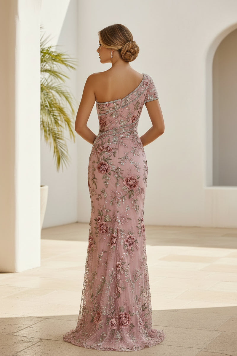 Vestido de noche de encaje con un solo hombro