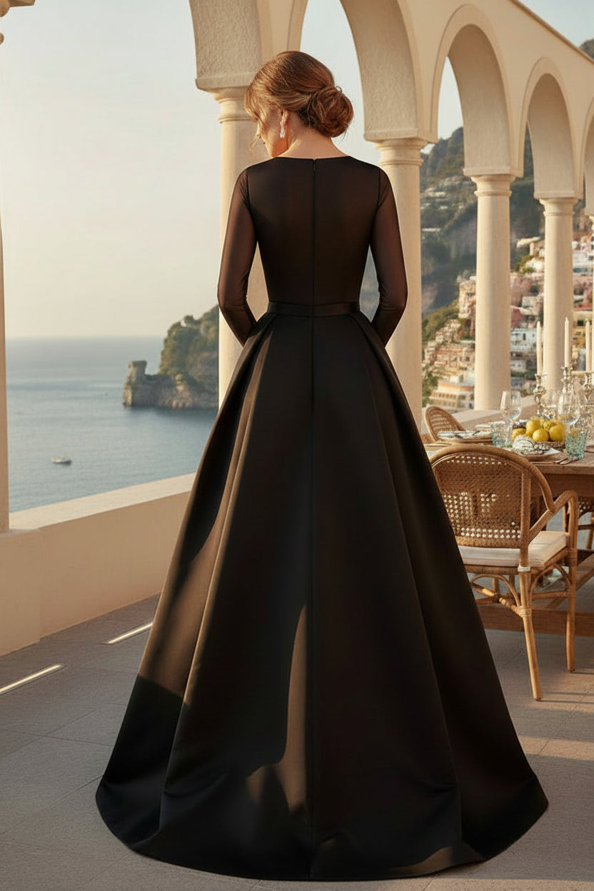 Vestido de noche acampanado con manga francesa y abertura, efecto ilusión