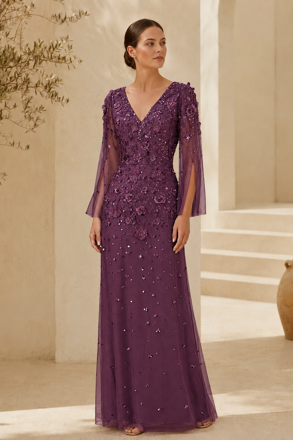 Vestido de noche de manga larga con cuentas florales
