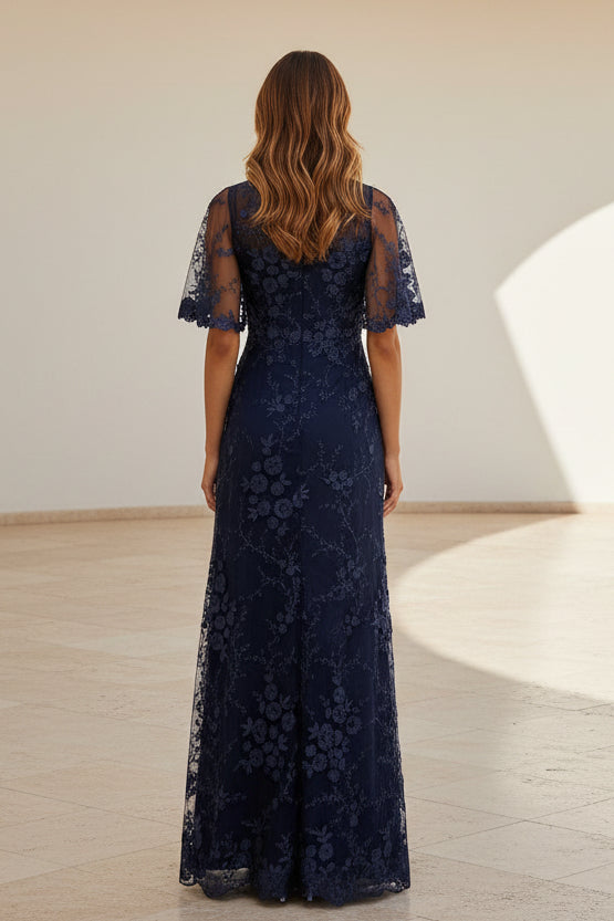 Vestido de noche con mangas de volantes y apliques florales en 3D