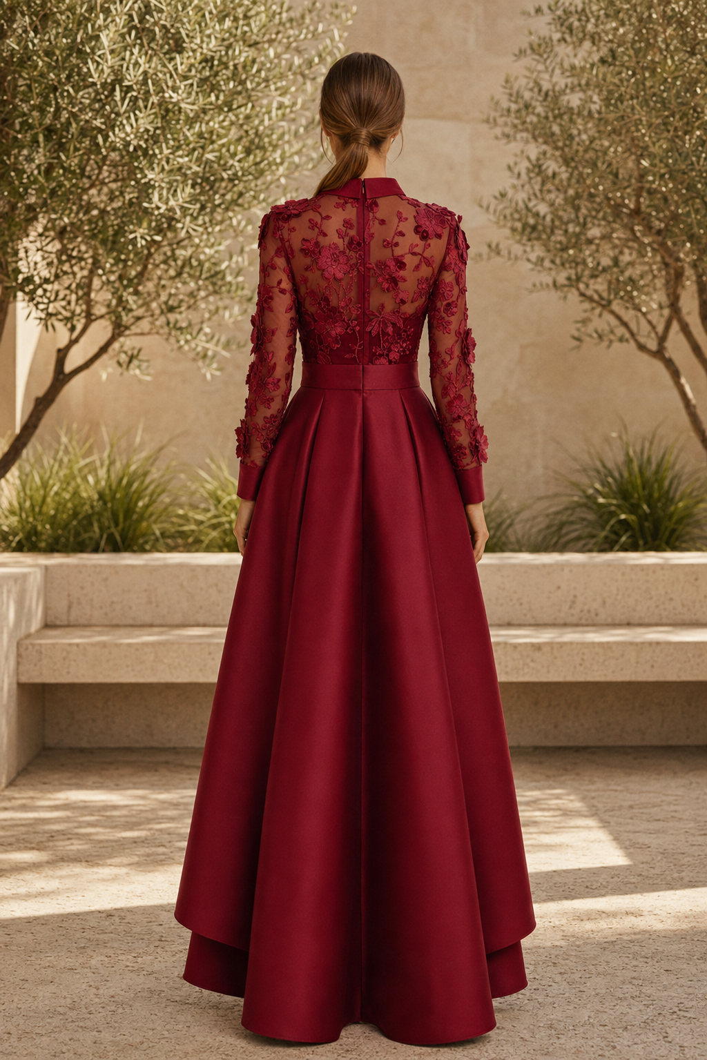 Vestido de gala asimétrico con corpiño de encaje floral
