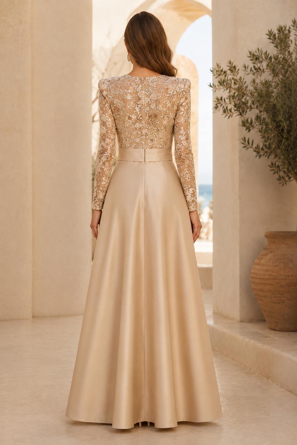 Vestido de Noche Acampanado de Encaje Floral y Manga Larga