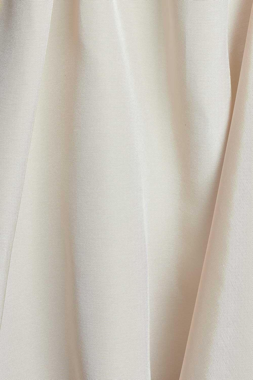 Vestido largo palabra de honor estilo A con cintura fruncida