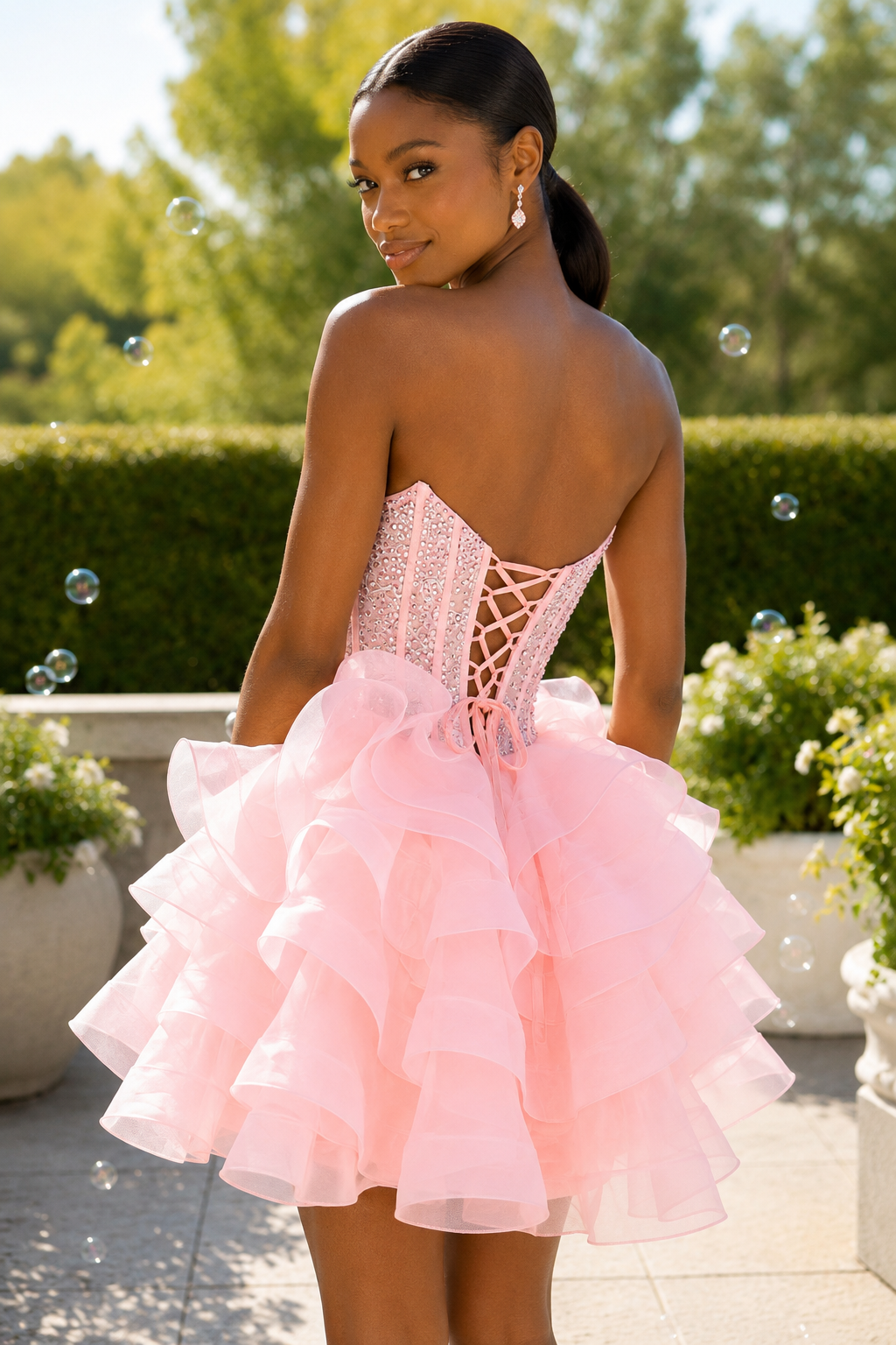 Minivestido Corsé de Organza con Volantes sin Tirantes