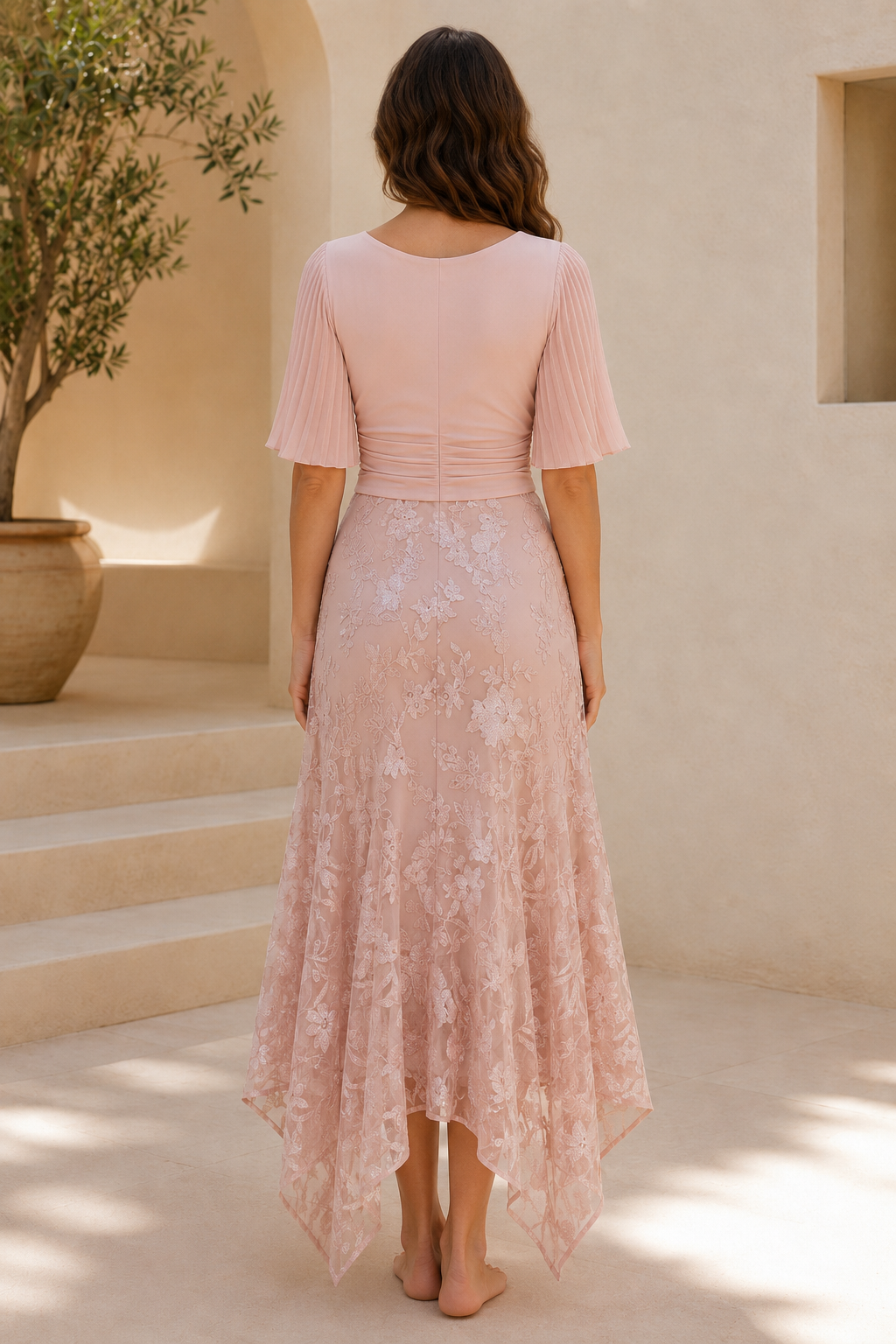 Vestido midi asimétrico de encaje con mangas con volantes