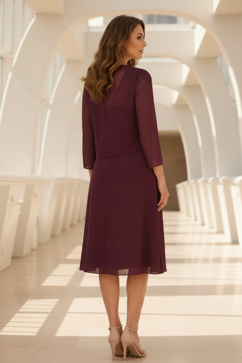 Vestido de gasa hasta la rodilla con chaqueta y fruncido