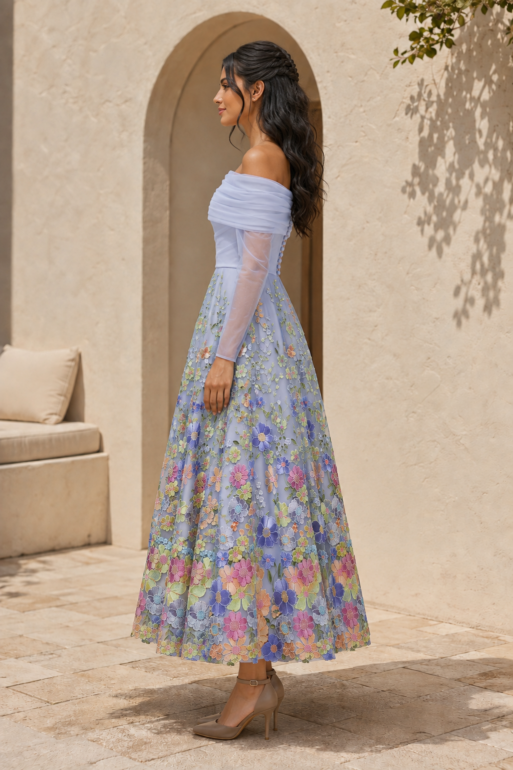 Vestido midi de manga larga con hombros descubiertos y detalles florales 3D