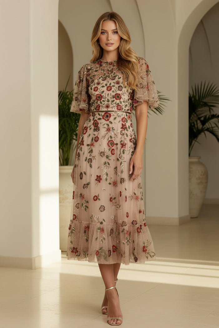 Vestido midi de tul bordado con mangas con volantes