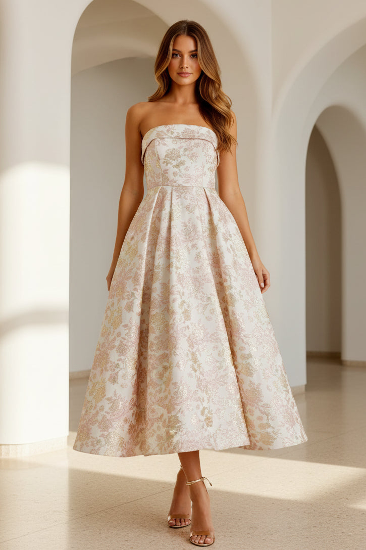 Vestido Midi Acampanado de Jacquard Metalizado sin Tirantes