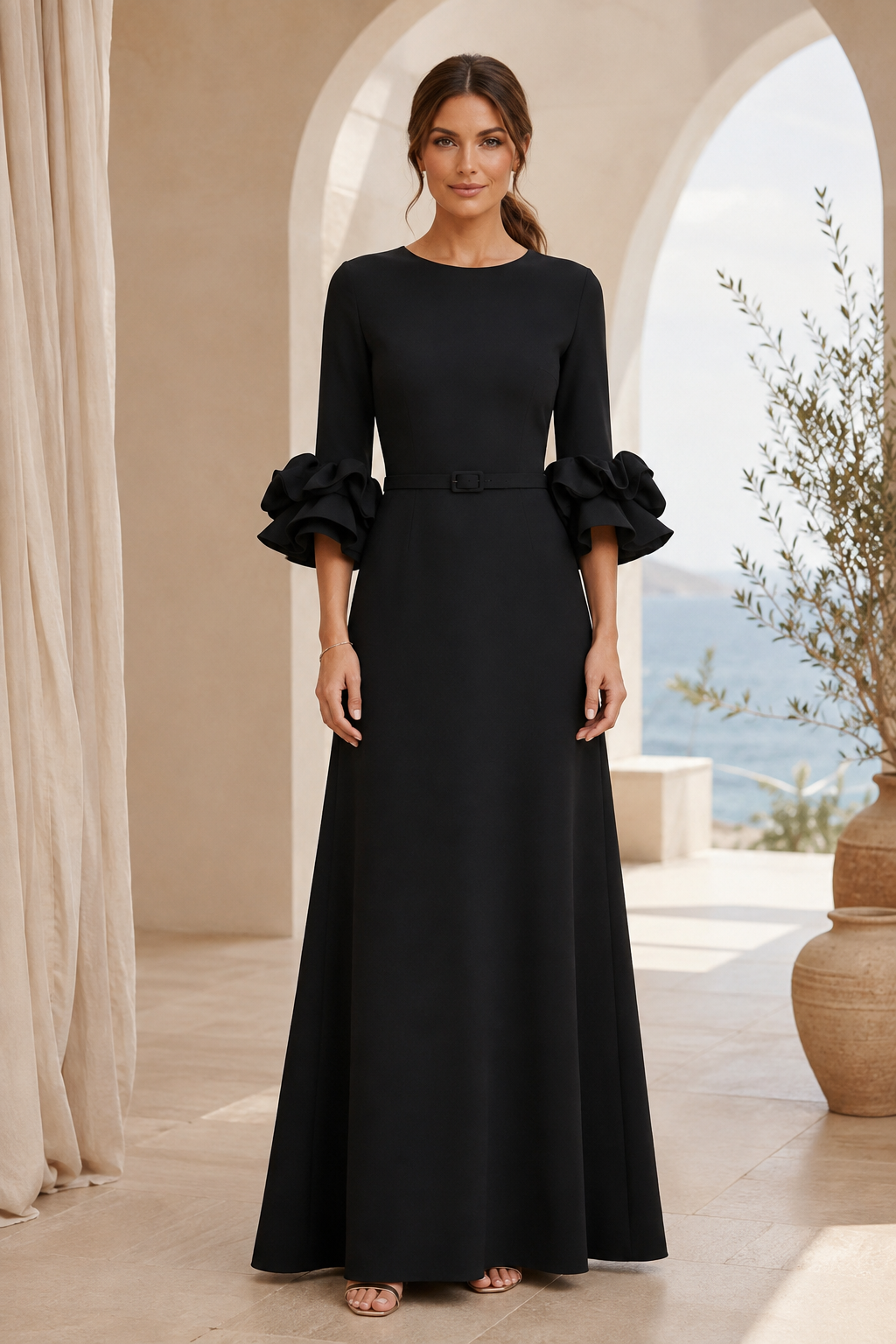 Traje de noche acampanado con puños con volantes y cinturón