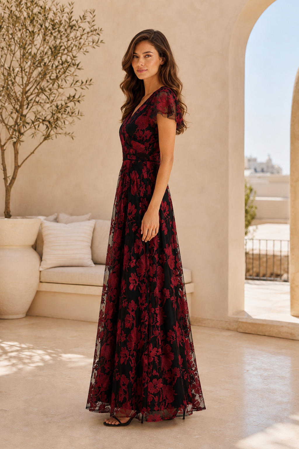 Vestido de Noche Largo con Estampado Floral, Manga Flutter y Escote en V