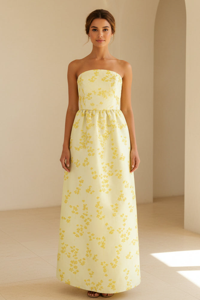 Vestido largo palabra de honor estilo A con cintura fruncida