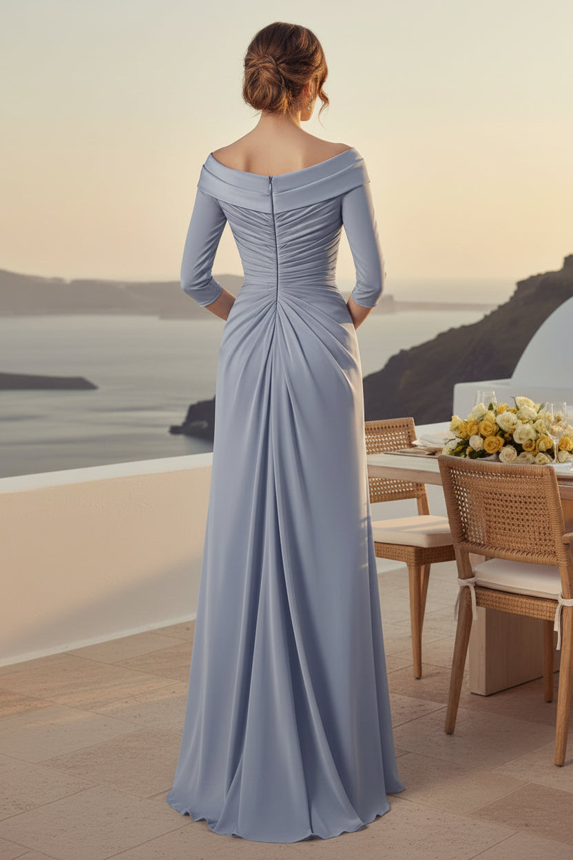 Vestido fruncido con hombros descubiertos y cascada de drapeado