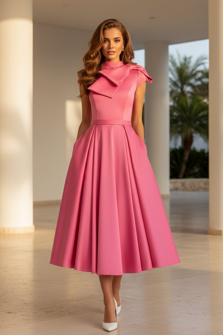Vestido midi de corte A con cuello alto y lazo, con bolsillos