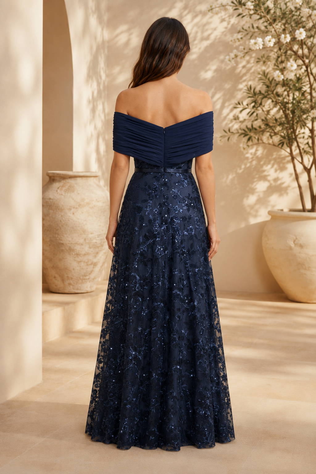 Vestido de Noche Acampanado con Hombros Descubiertos, Lentejuelas y Encaje Floral