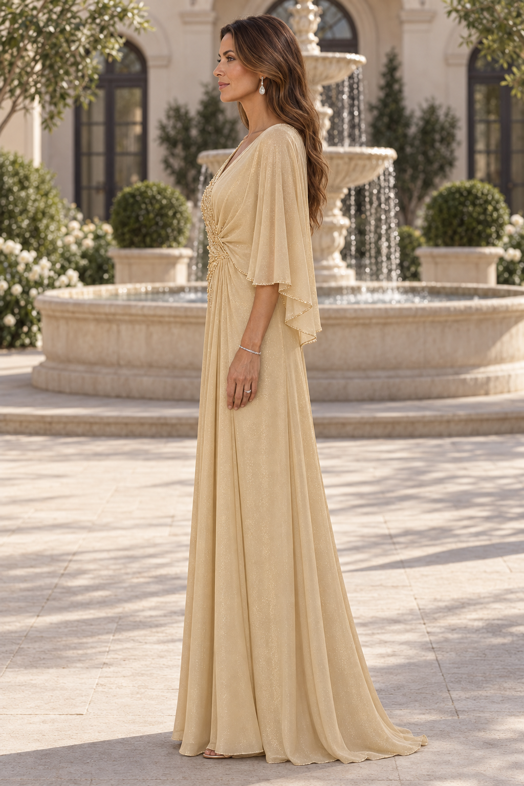 Vestido de noche largo hasta el suelo con capa corta de abalorios y corte en A