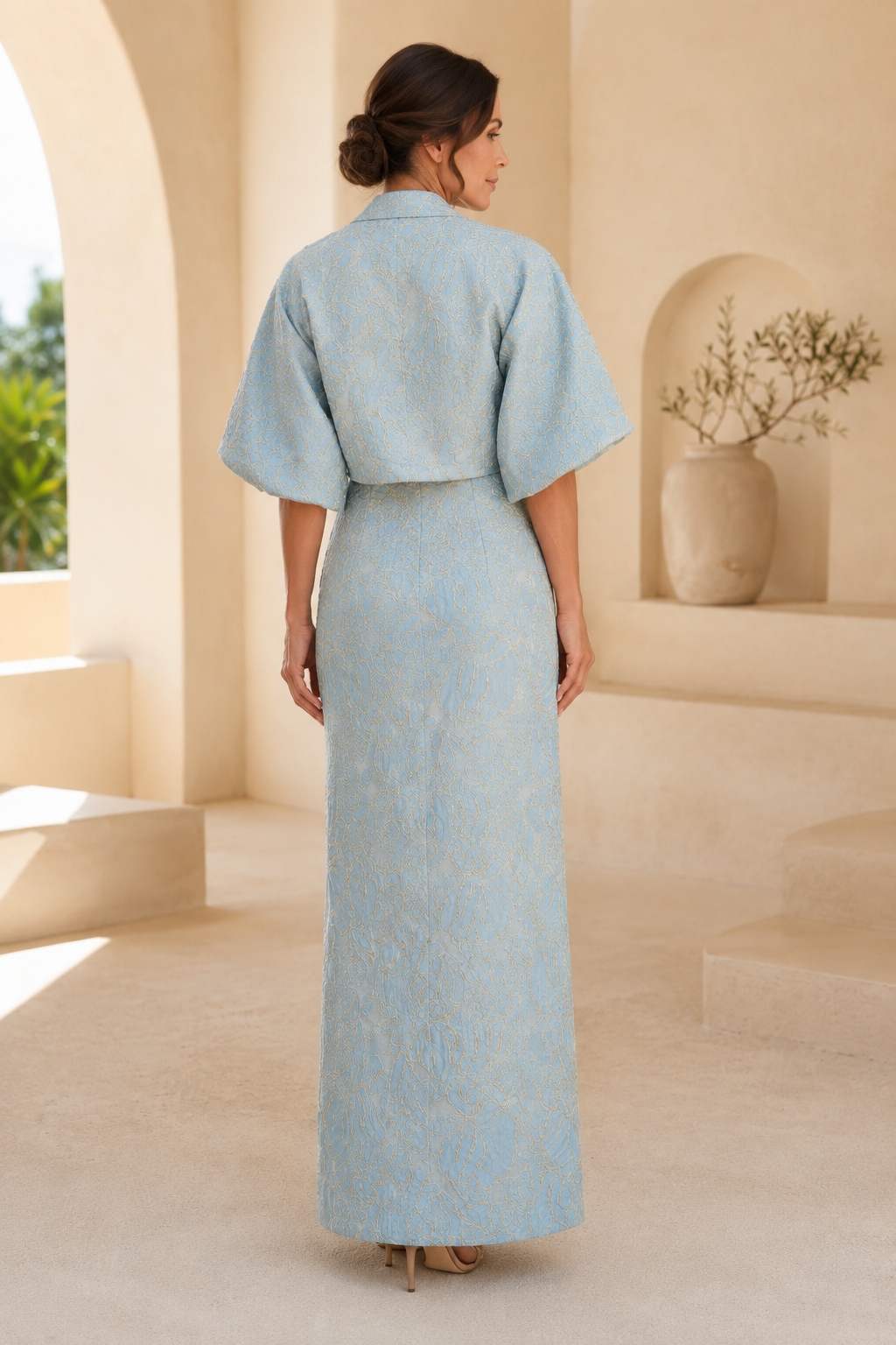 Conjunto de chaqueta y vestido columna sin tirantes de jacquard