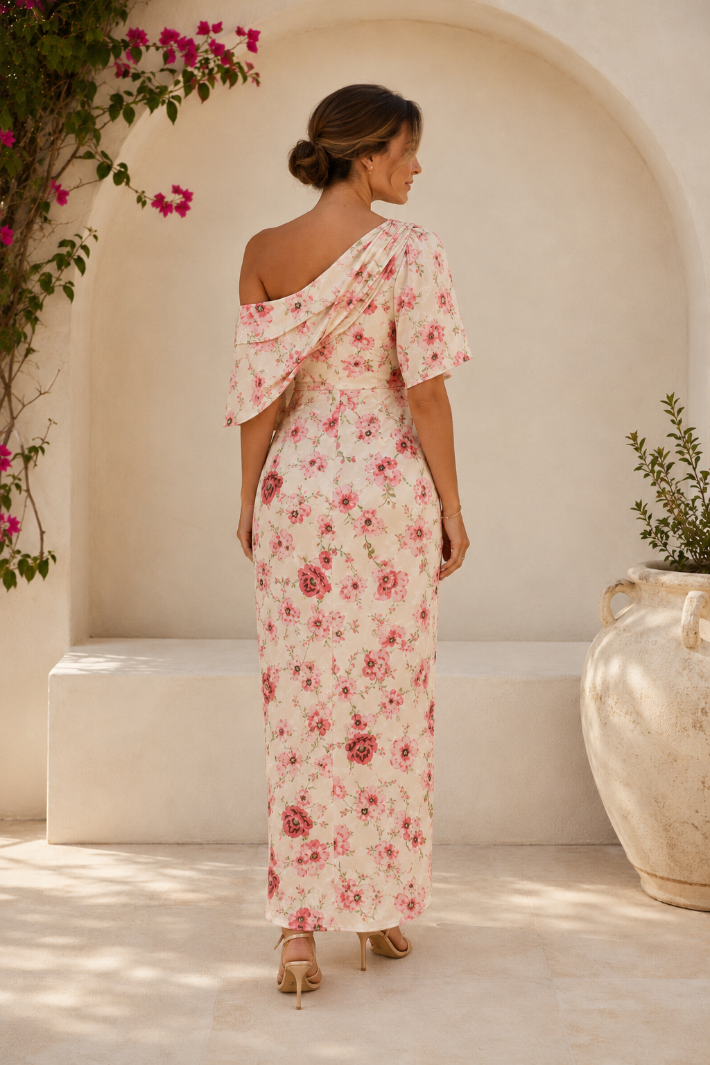 Maxivestido asimétrico con estampado floral