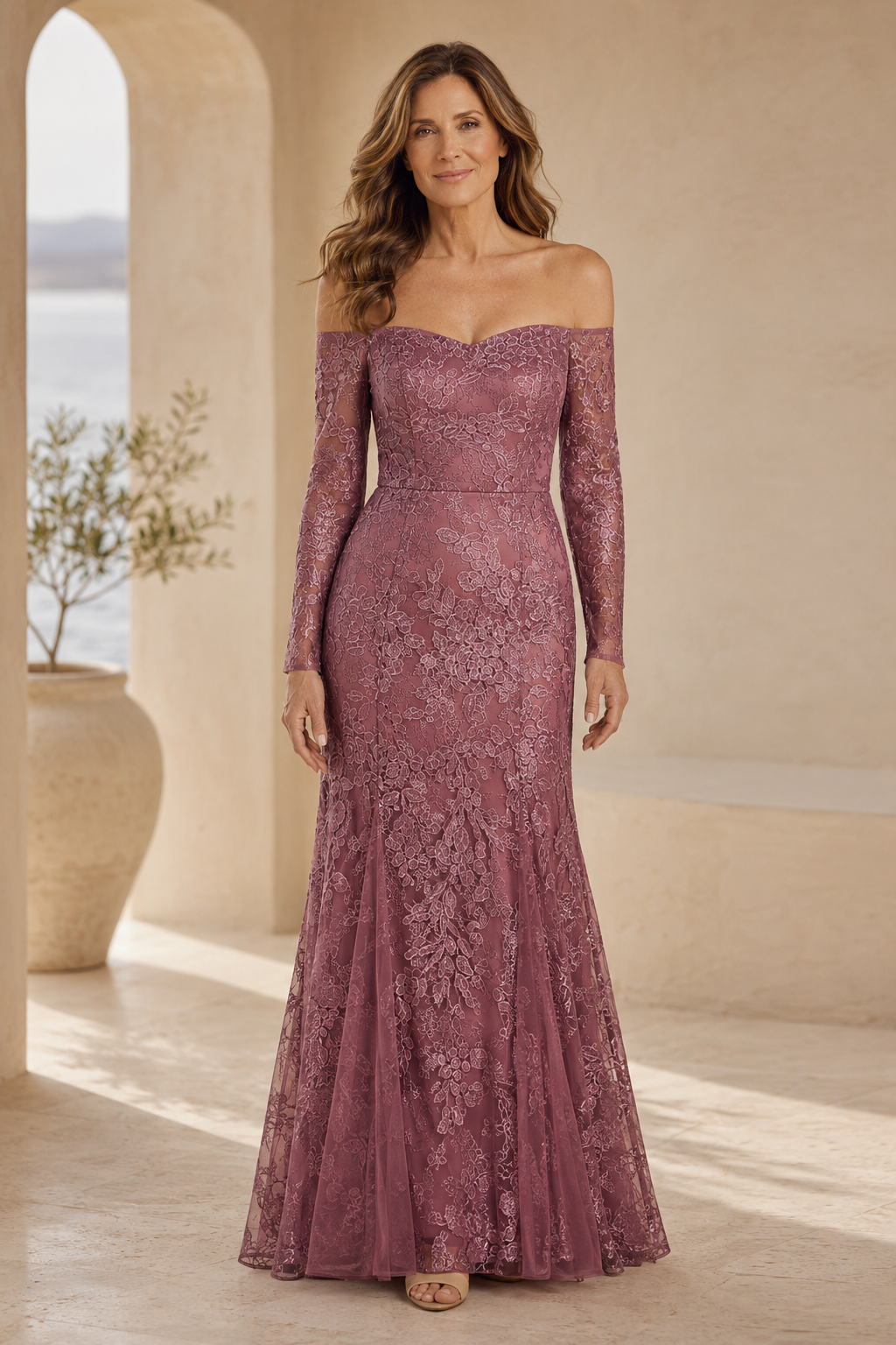 Vestido de Noche Largo de Encaje con Hombros Descubiertos y Manga Larga