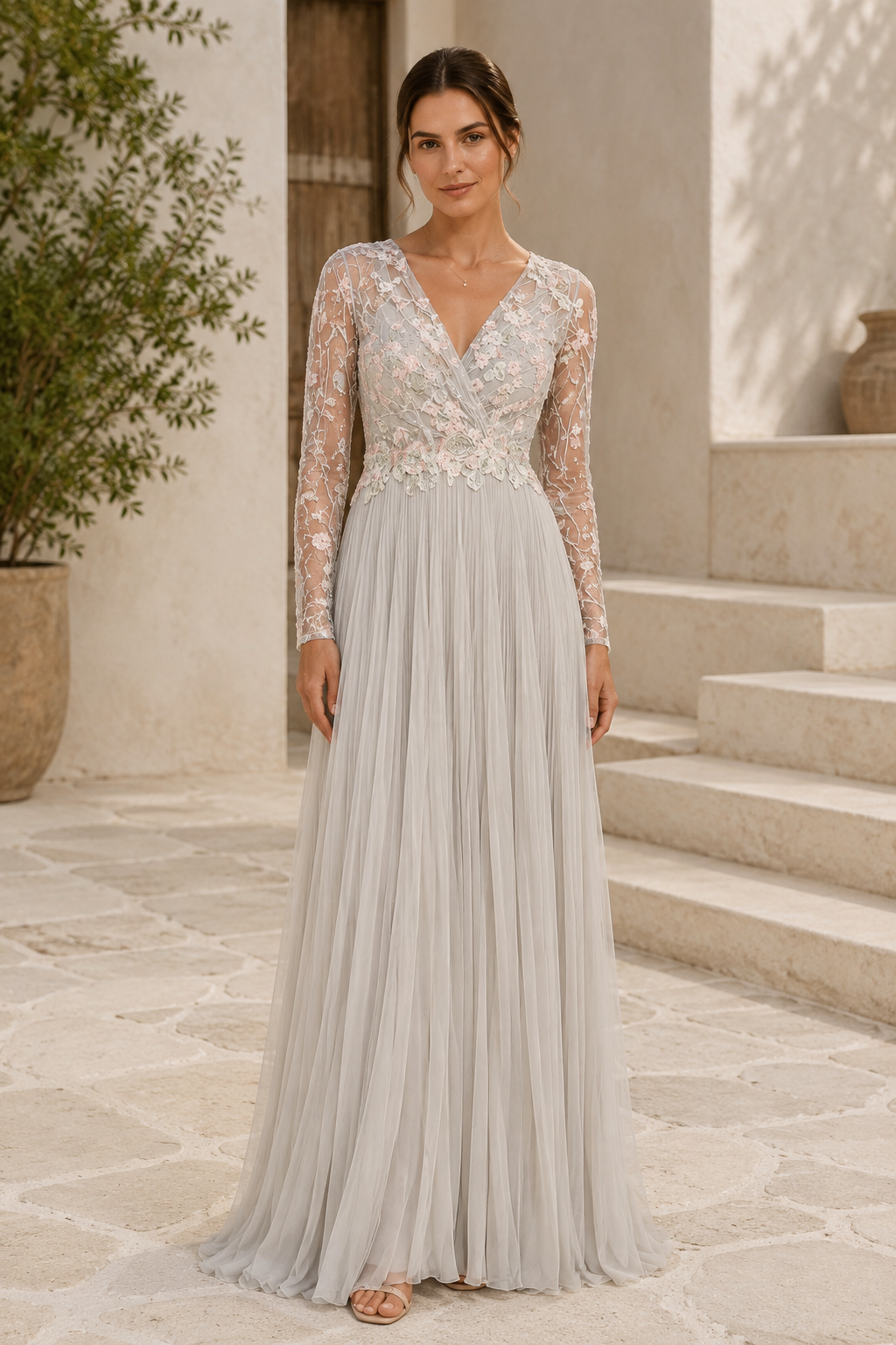 Vestido de noche largo con ilusión de encaje floral y manga larga