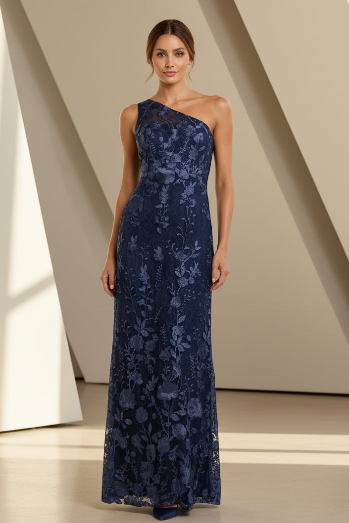 Vestido de noche asimétrico con bordado floral