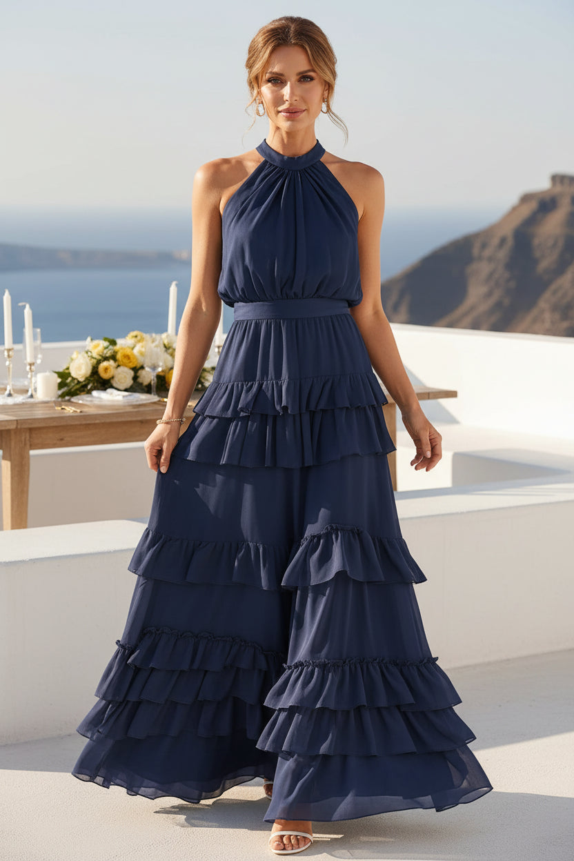 Vestido largo de volantes escalonados con cuello halter