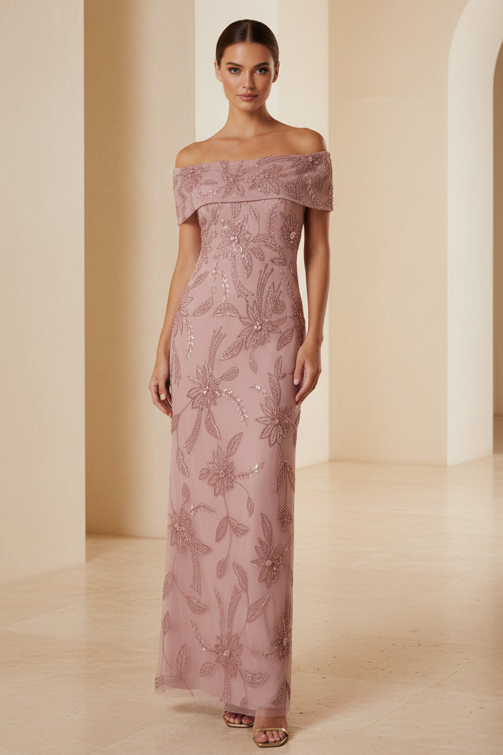 Vestido de noche estilo tubo con hombros descubiertos, cuentas y diseño floral