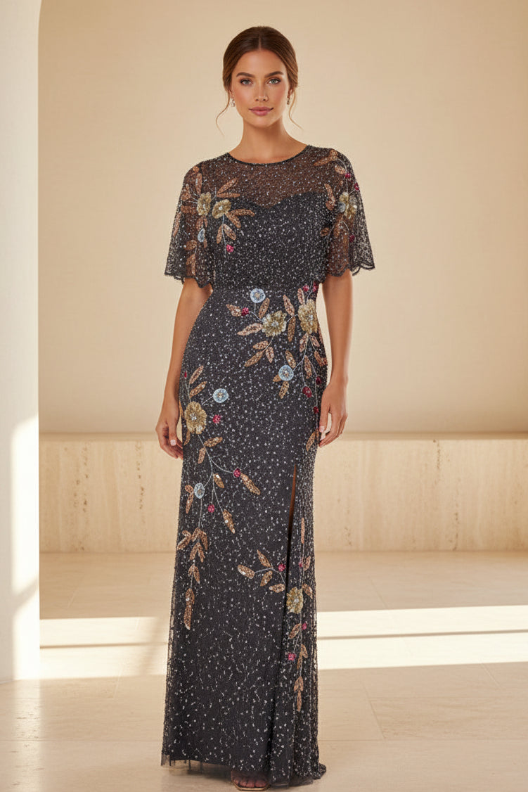 Vestido Largo con Capelina de Cuentas y Bordado Floral