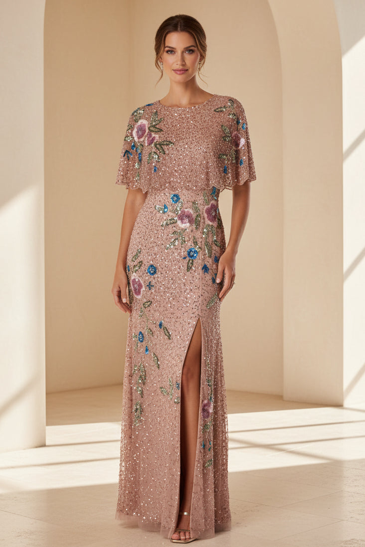 Vestido Largo con Capelina de Cuentas y Bordado Floral