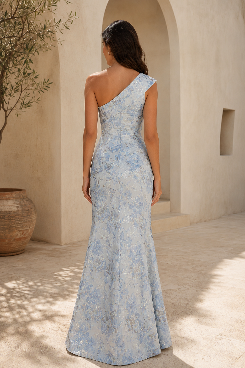 Vestido largo de jacquard floral de un solo hombro con volantes y abertura