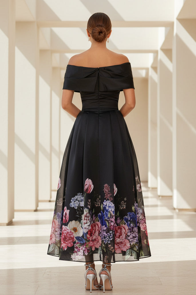 Vestido de té acampanado floral con hombros descubiertos
