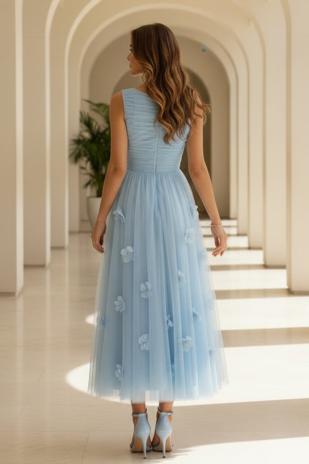 Vestido Midi Evasé de Tul Fruncido con Flores 3D