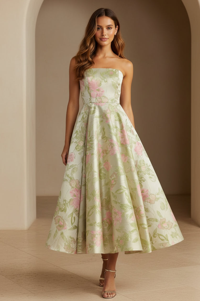 Vestido acampanado sin tirantes de jacquard floral hasta el tobillo