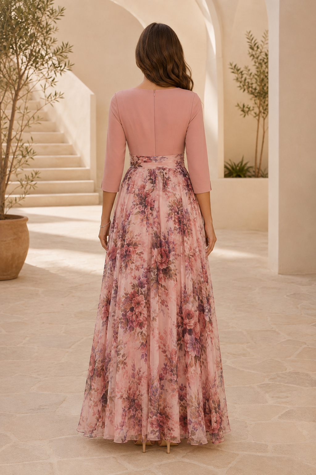 Vestido maxi cruzado con escote en V, estampado floral y manga 3/4