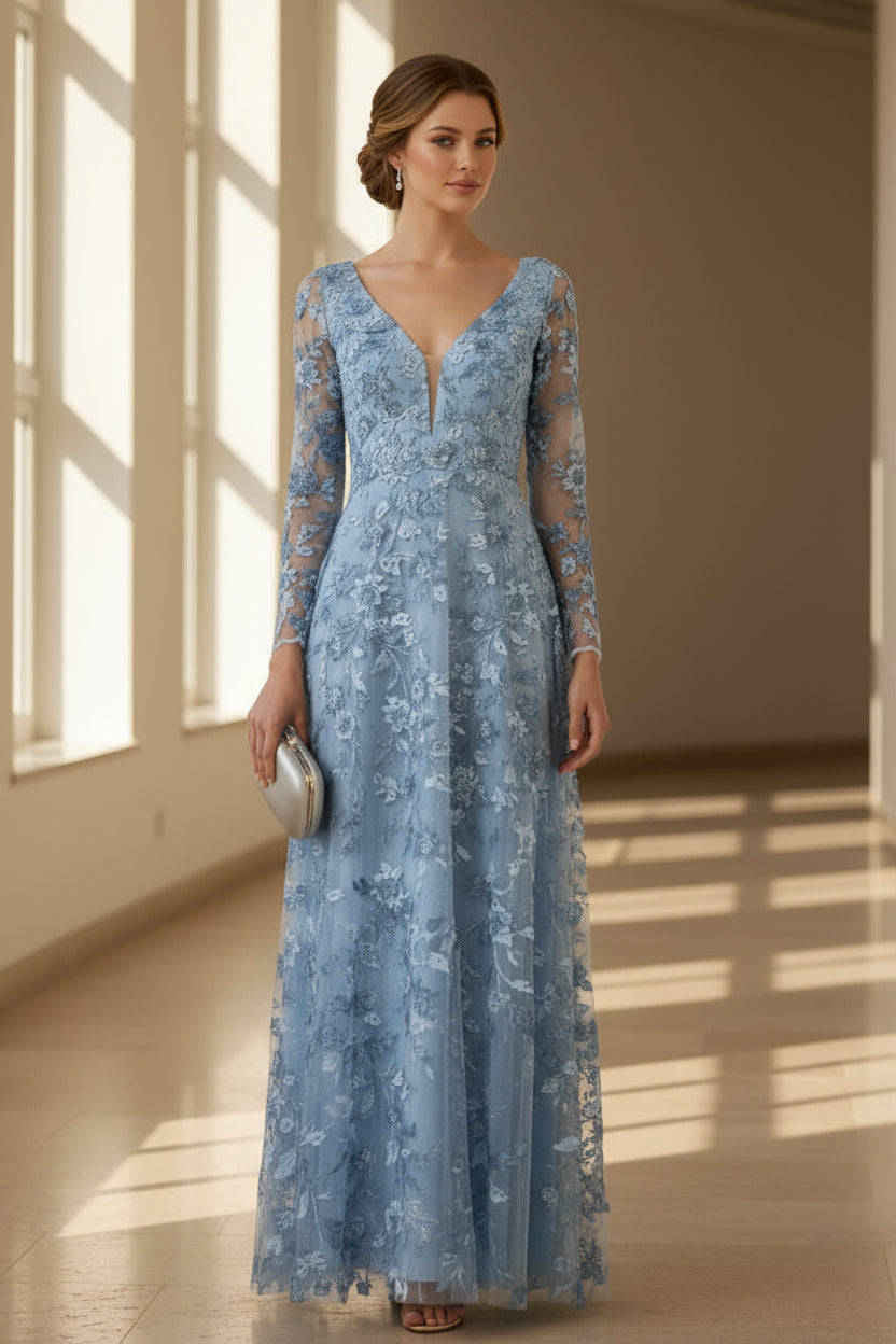 Vestido de Noche Acampanado de Manga Larga con Aplicaciones Florales 3D