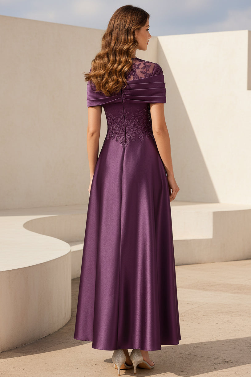 Vestido de Noche Línea A de Satén con Escote Ilusión