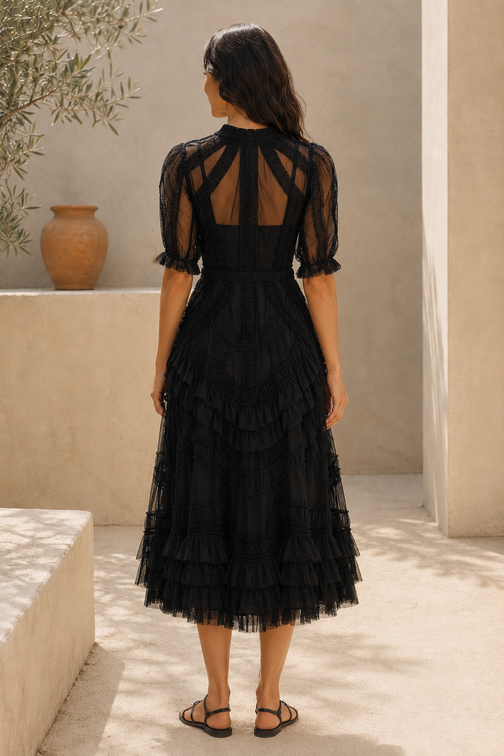Vestido Midi de Tul con Volantes Escalados y Espalda Ilusión