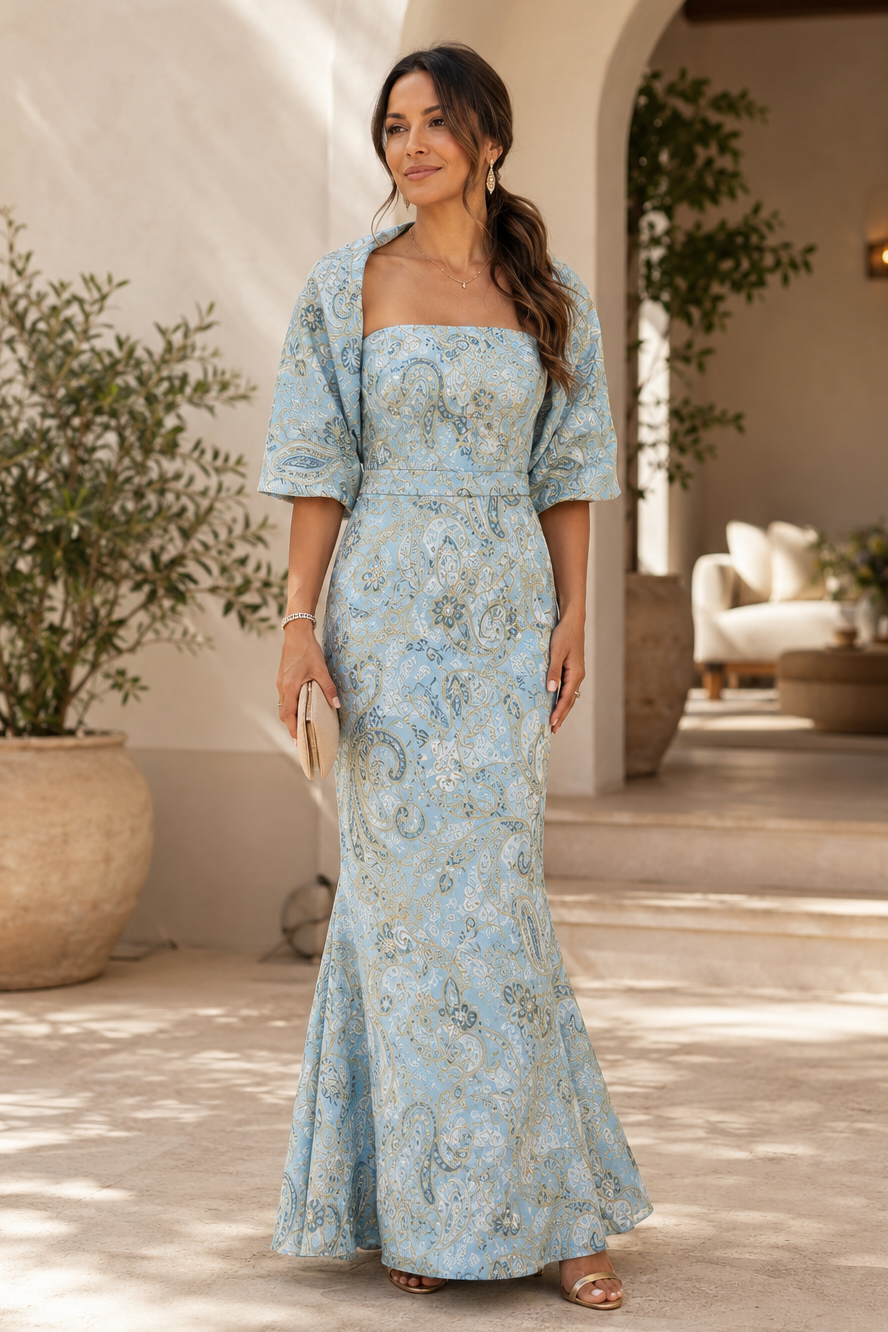 Vestido de sirena sin tirantes con chaqueta a juego
