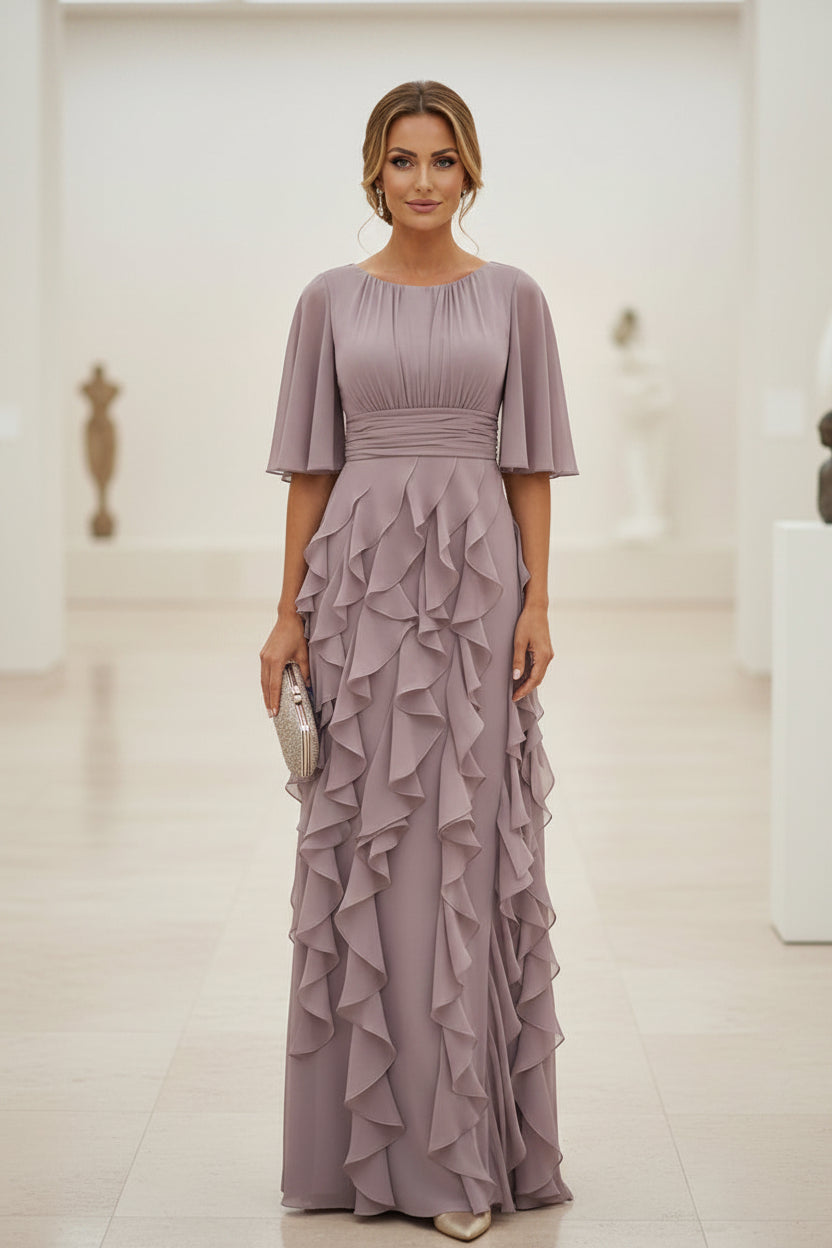 Vestido largo de gasa con volantes y mangas de mariposa