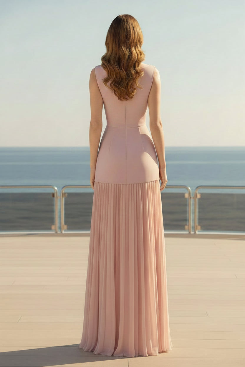 Vestido largo plisado sin mangas hasta el suelo