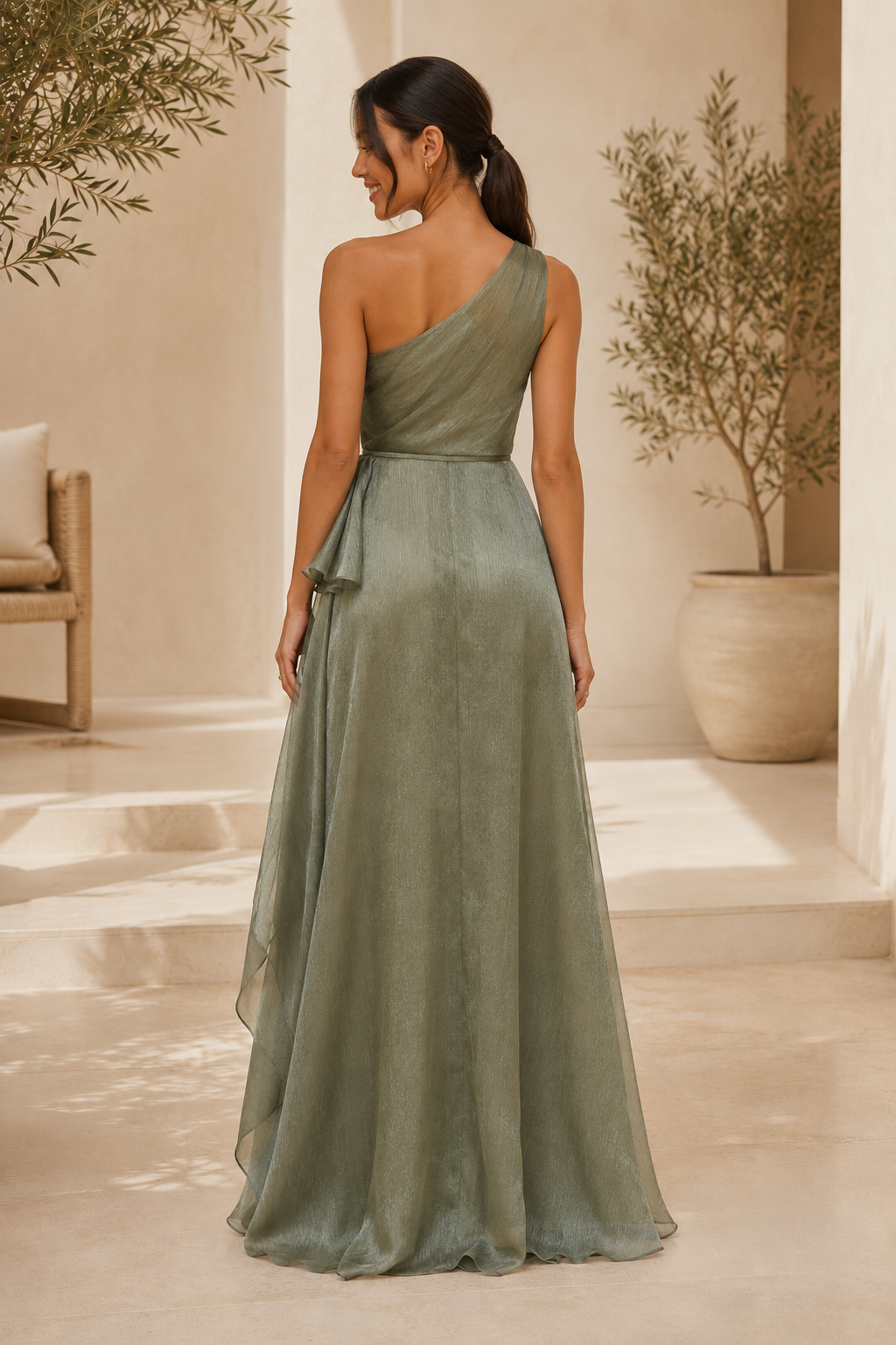 Vestido de noche plisado con corte en A y un solo hombro
