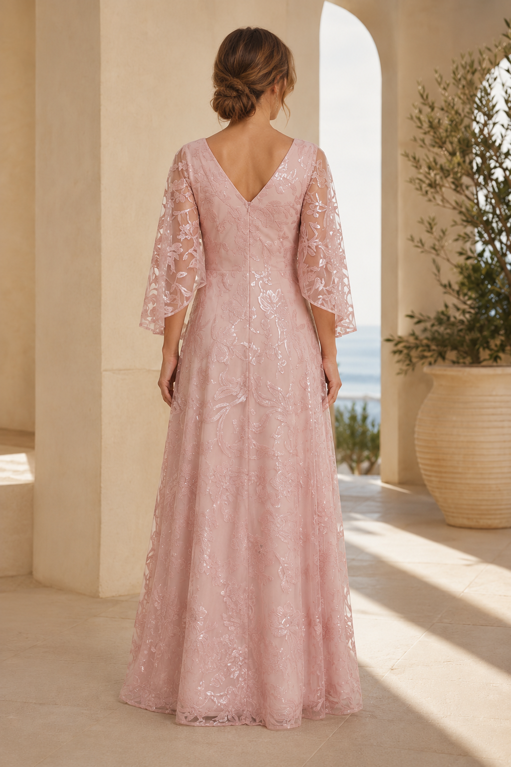 Vestido de noche acampanado con cuello en V bordado y mangas con volantes