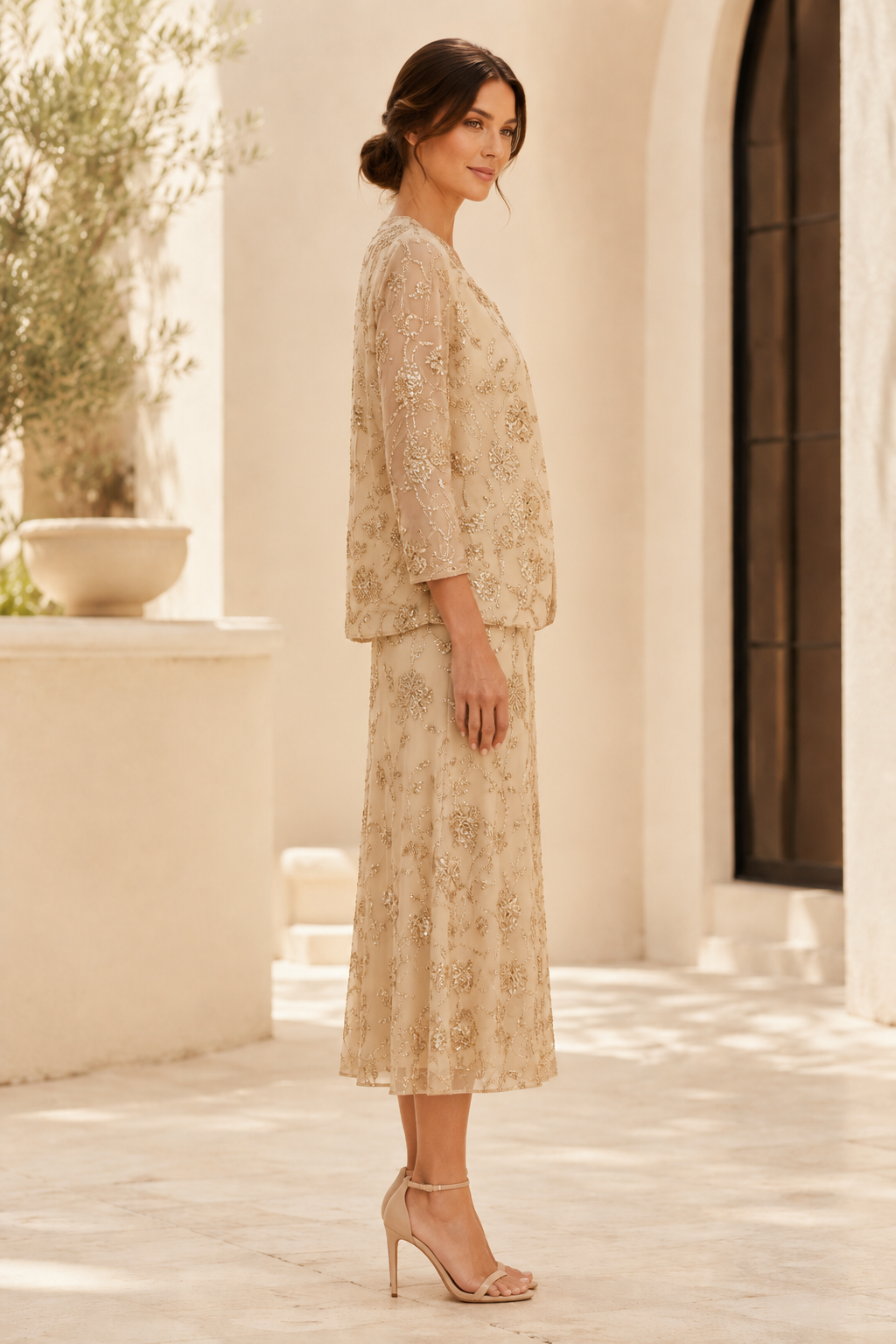 Vestido midi floral con lentejuelas y abalorios, con chaqueta