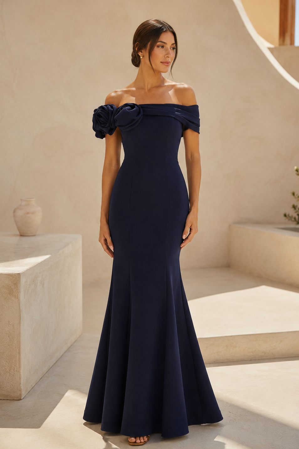 Vestido de noche sirena con aplique de rosas y hombros descubiertos