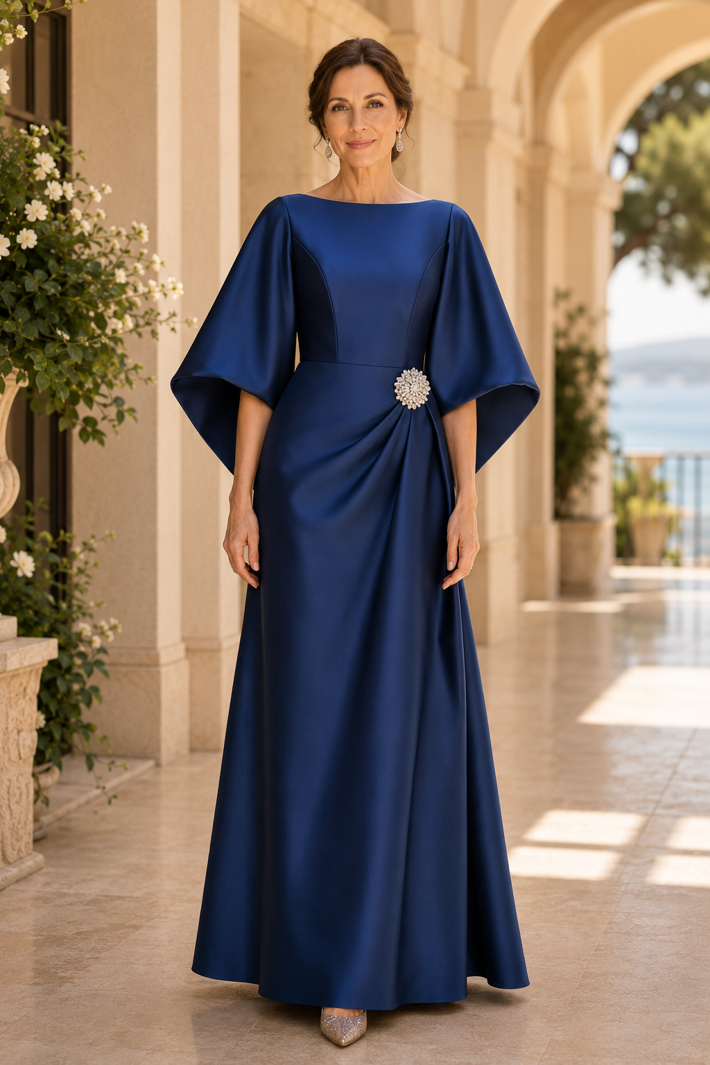 Vestido de Noche de Satén Corte A con Mangas Acampanadas