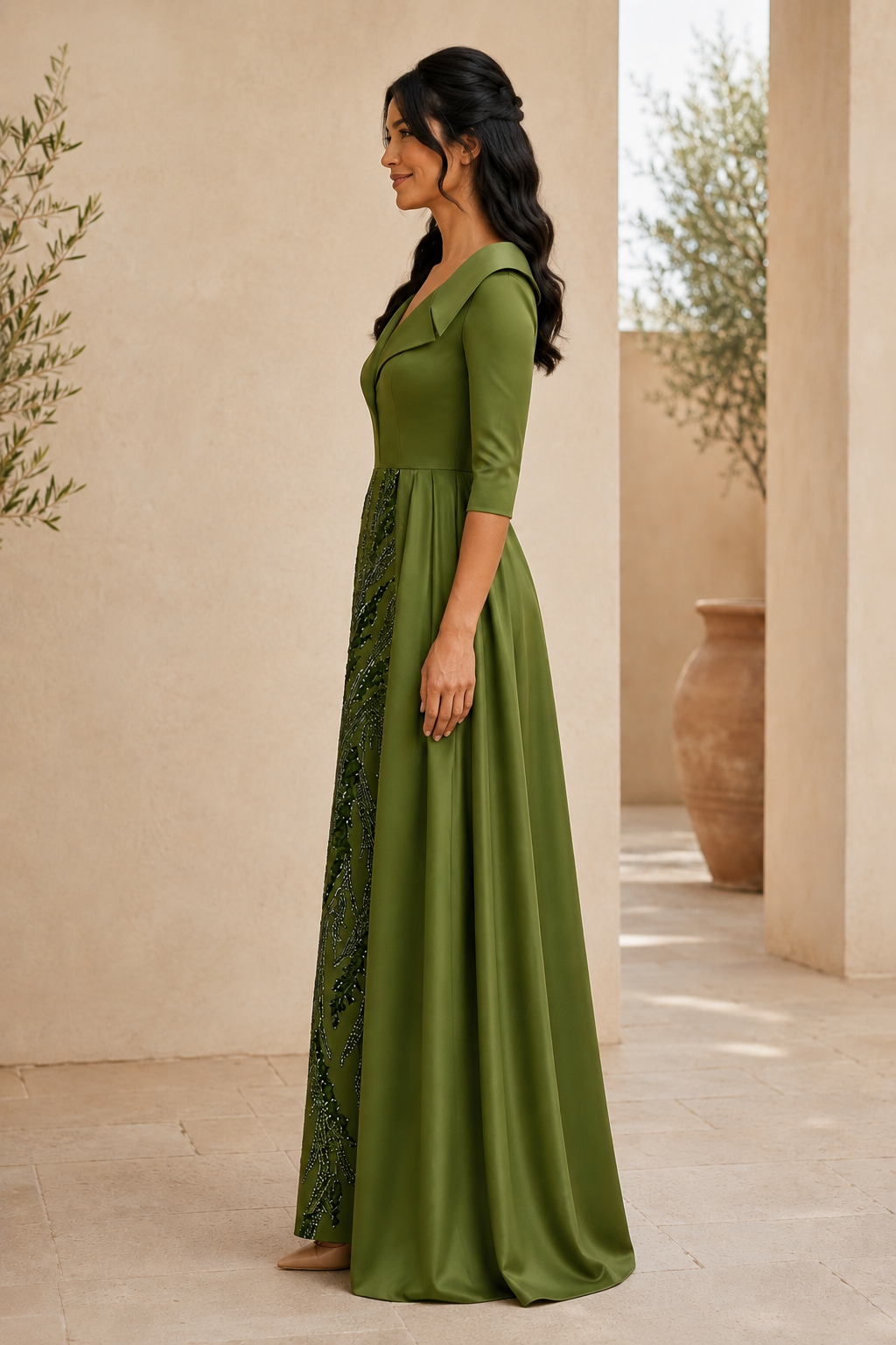 Vestido de Noche de Lentejuelas y Satén con Cuello Doblado